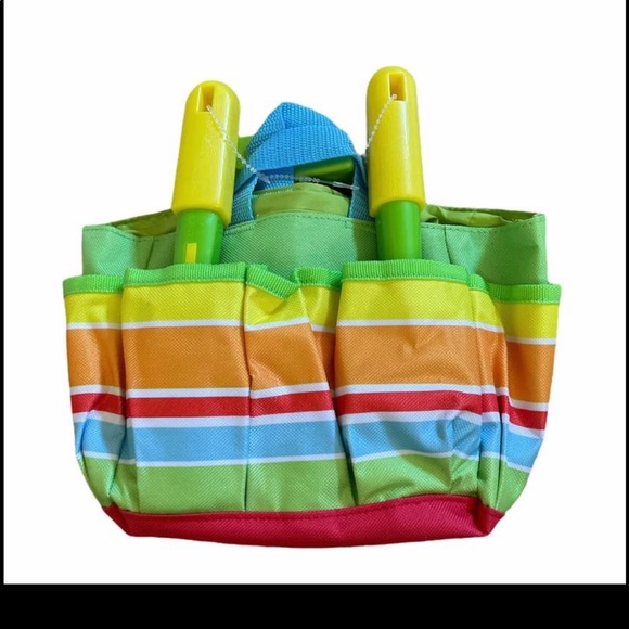 Melissa & Doug Gardening Totes Shovel Spray New - Picture 9 of 10